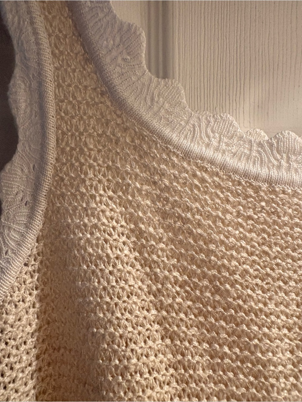LC Lauren Conrad Cream Knit Tank with Scallop Trim - Picture 2 of 3
